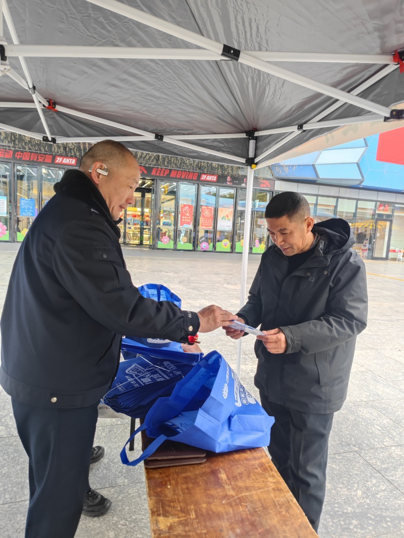 1741662632043149798747